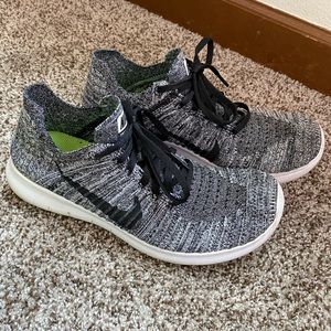 Nike Free Running Shoes